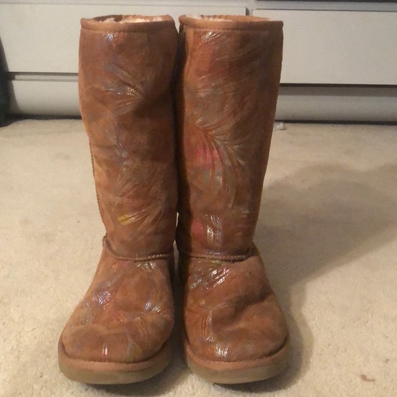 UGG TALL LIMITED EDITION Holographic fern design - Picture 2 of 9